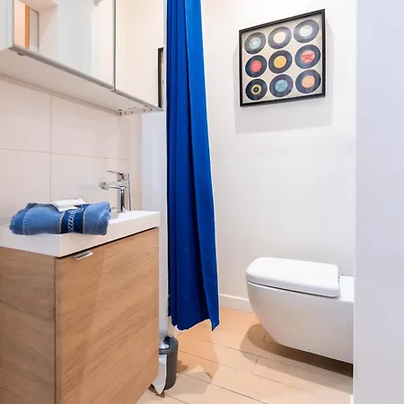 Center - Modern Cocoon - Bookingalsace Кольмар