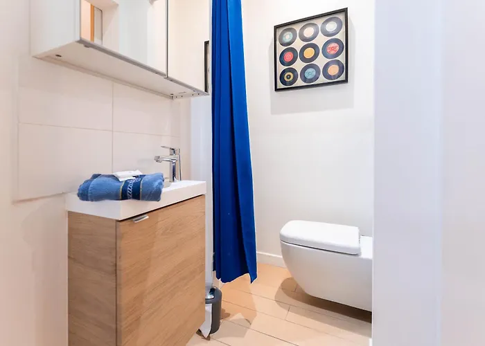 Center - Modern Cocoon - Bookingalsace 科尔马